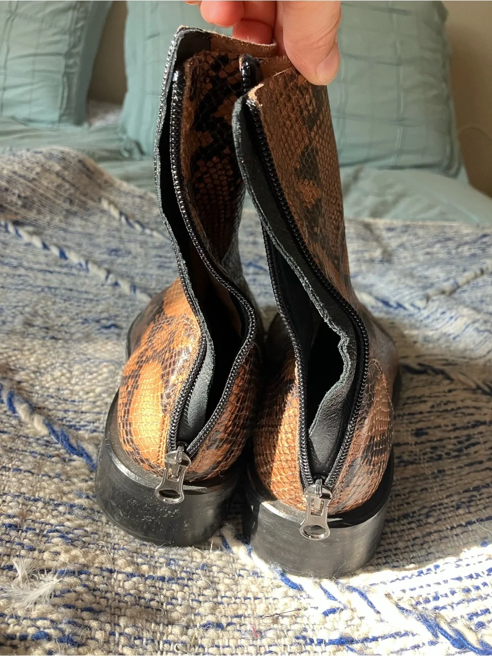 Intervalle snakeskin leather vintage like boots